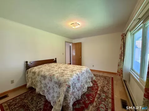 Bedroom - 347 Fairlea Rd, Orange, CT 06477 photo 8 of 8