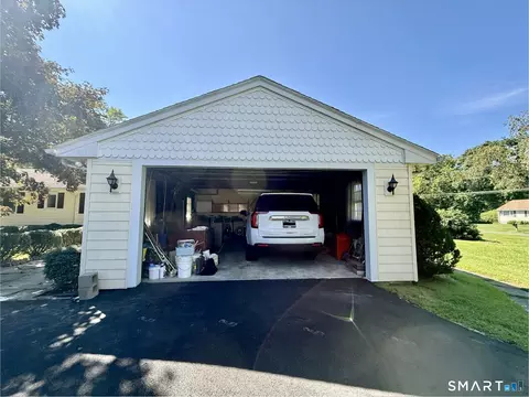 Other - 347 Fairlea Rd, Orange, CT 06477 photo 4 of 5