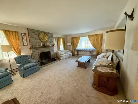 Living - 347 Fairlea Rd, Orange, CT 06477 photo 3 of 6