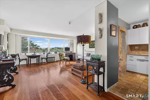 100 York St #7B, New Haven, CT 06511
