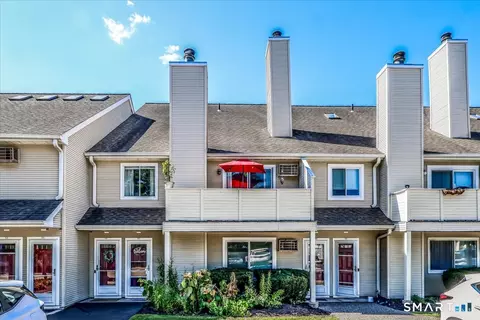 56 Willow Spgs #56, New Milford, CT 06776