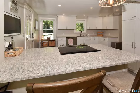 Kitchen - 331 Tunxis Ave, Bloomfield, CT 06002 photo 1 of 7