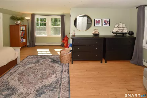 Bedroom - 331 Tunxis Ave, Bloomfield, CT 06002 photo 4 of 6