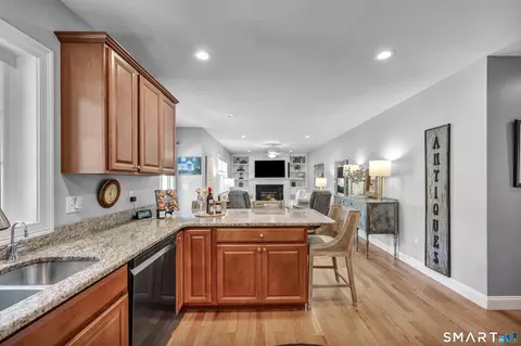 Kitchen - 75 Montague St, Wethersfield, CT 06109 photo 3 of 4