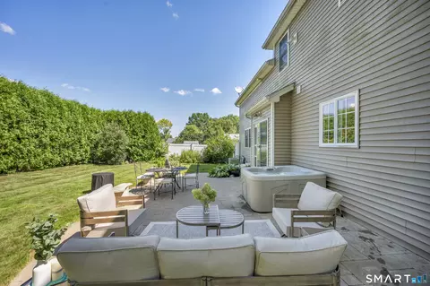 Exterior - 75 Montague St, Wethersfield, CT 06109 photo 3 of 4