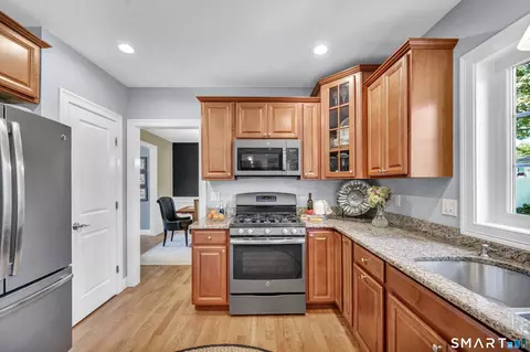 Kitchen - 75 Montague St, Wethersfield, CT 06109 photo 4 of 4