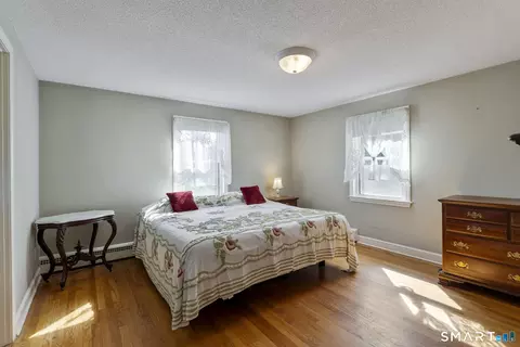 Bedroom - 39 Clovercrest Rd, Wethersfield, CT 06109 photo 1 of 4