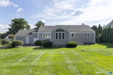 Exterior - 39 Clovercrest Rd, Wethersfield, CT 06109 photo 13 of 13