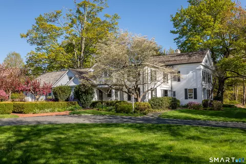 Exterior - 59 Painter Ridge Rd, Washington, CT 06793 photo 2 of 11