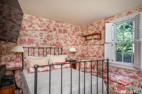 Bedroom - 59 Painter Ridge Rd, Washington, CT 06793 photo 1 of 6