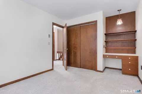 Bedroom - 9 Deacon Abbott Ln S, Redding, CT 06896 photo 3 of 4
