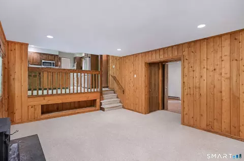 Living - 9 Deacon Abbott Ln S, Redding, CT 06896 photo 4 of 6