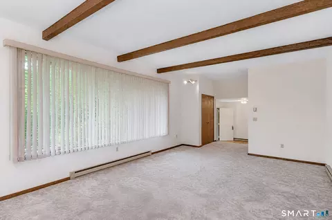 Living - 9 Deacon Abbott Ln S, Redding, CT 06896 photo 2 of 6