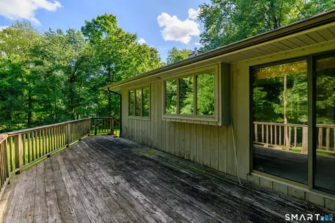 Exterior - 9 Deacon Abbott Ln S, Redding, CT 06896 photo 7 of 14