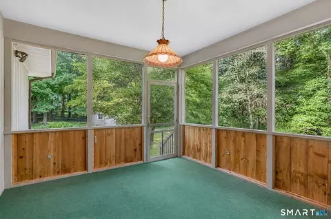 Exterior - 9 Deacon Abbott Ln S, Redding, CT 06896 photo 4 of 14