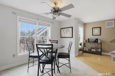 Dining - 74 Perry St #183, Putnam, CT 06260 photo 4 of 4