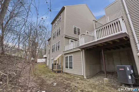 Exterior - 74 Perry St #183, Putnam, CT 06260 photo 4 of 5