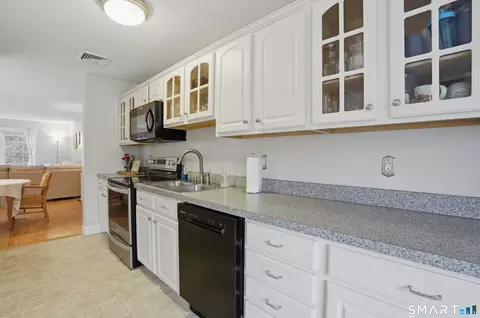 Kitchen - 74 Perry St #183, Putnam, CT 06260 photo 2 of 2