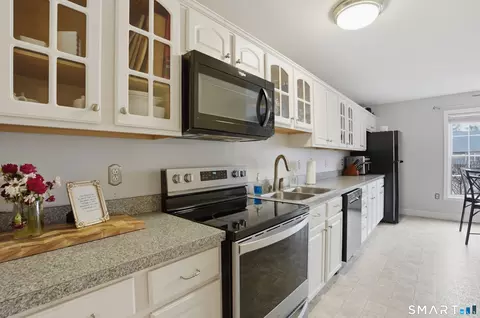 Kitchen - 74 Perry St #183, Putnam, CT 06260 photo 1 of 2