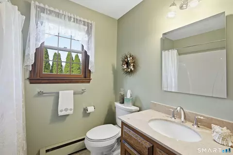 Bath - 26 Devine Rd, Suffield, CT 06078 photo 2 of 3
