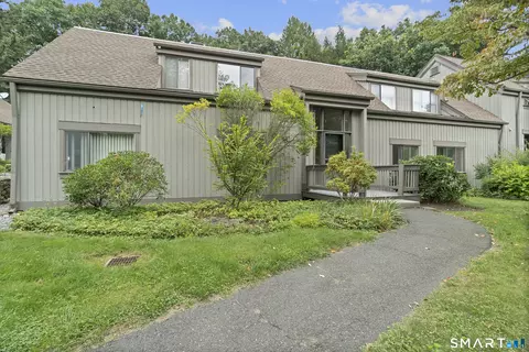 469 Heritage Vlg #A, Southbury, CT 06488