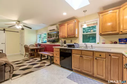 Kitchen - 18 Arbor Rd, Monroe, CT 06468 photo 5 of 5