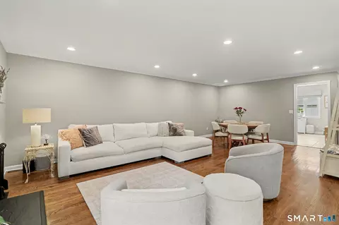 Living - 9 Lambert Cmn #9, Wilton, CT 06897 photo 2 of 2