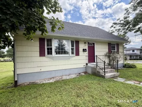 1754 Main St, East Hartford, CT 06108
