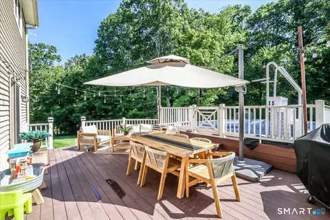 Exterior - 27 Brittany Dr, Durham, CT 06422 photo 2 of 2