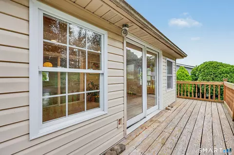 Exterior - 5 Windward Rd, Norwalk, CT 06854 photo 3 of 8
