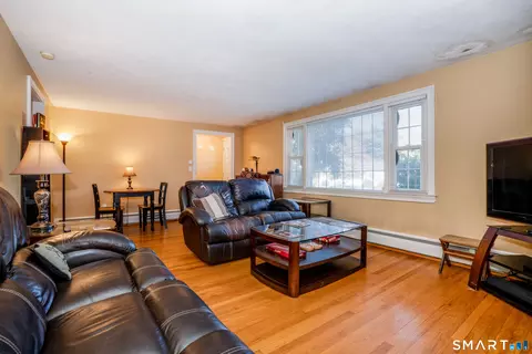 Living - 36 Mildrum Rd, Berlin, CT 06037 photo 2 of 4