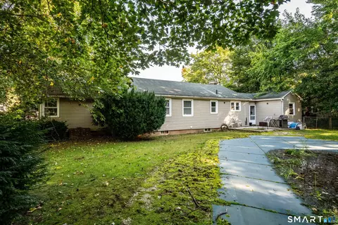Exterior - 36 Mildrum Rd, Berlin, CT 06037 photo 6 of 8