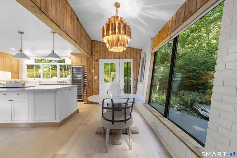 Dining - 237 Strobel Rd, Trumbull, CT 06611 photo 2 of 2