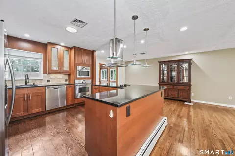 Kitchen - 68 Eagle Pl, West Haven, CT 06516 photo 2 of 6