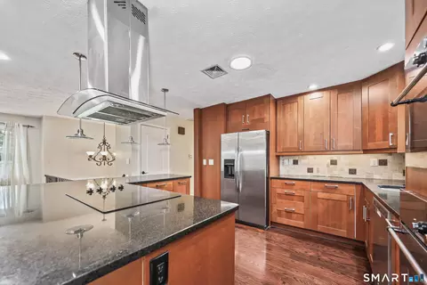 Kitchen - 68 Eagle Pl, West Haven, CT 06516 photo 1 of 6