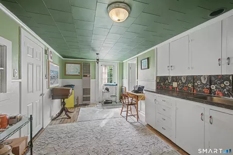 Kitchen - 89 Broad St, Killingly, CT 06239 photo 6 of 6