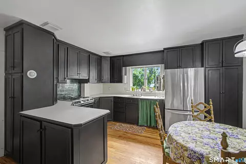 Kitchen - 89 Broad St, Killingly, CT 06239 photo 4 of 6