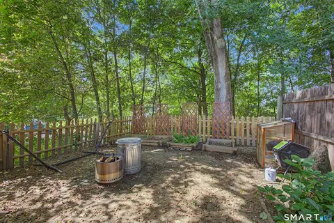 Exterior - 89 Broad St, Killingly, CT 06239 photo 6 of 7