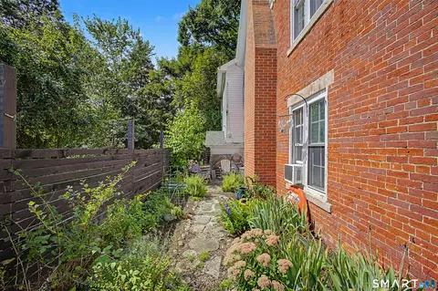 Exterior - 89 Broad St, Killingly, CT 06239 photo 3 of 7