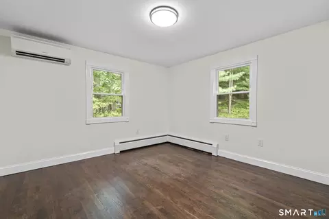 Bedroom - 31 Jackson Dr, Trumbull, CT 06611 photo 1 of 5
