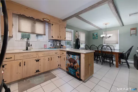 Kitchen - 7 Split Rock Dr, Wolcott, CT 06716 photo 1 of 3