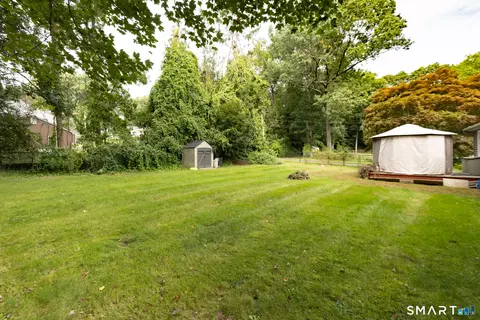 Exterior - 7 Split Rock Dr, Wolcott, CT 06716 photo 6 of 7