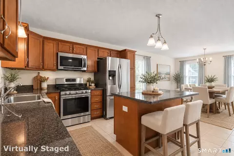 Kitchen - 3 Steeple View Dr #3, Ellington, CT 06029 photo 3 of 4