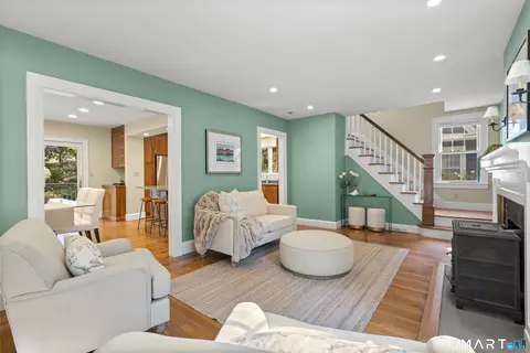 Living - 21 Morris St, Hamden, CT 06517 photo 5 of 6