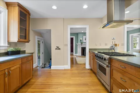 Kitchen - 21 Morris St, Hamden, CT 06517 photo 4 of 6