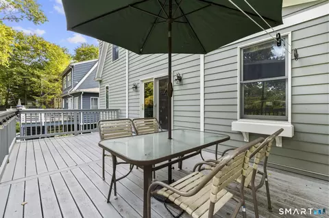 Exterior - 21 Morris St, Hamden, CT 06517 photo 4 of 7
