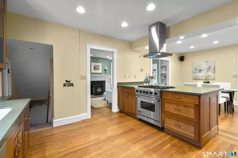 Kitchen - 21 Morris St, Hamden, CT 06517 photo 6 of 6