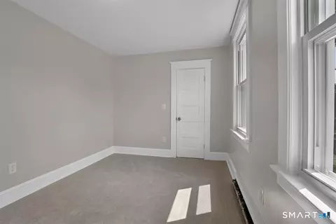 Bedroom - 672 E Main St, Middletown, CT 06457 photo 2 of 2