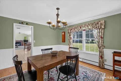 Dining - 98 Broadleaf Cir, Suffield, CT 06093 photo 2 of 2