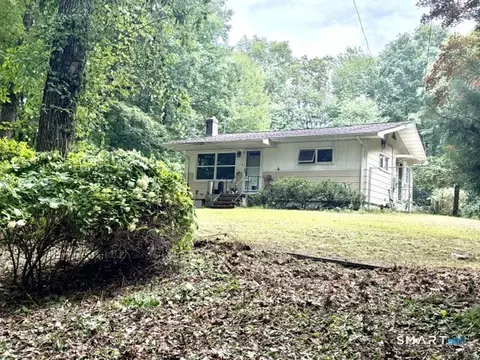 40 Hidden Vly, Tolland, CT 06084